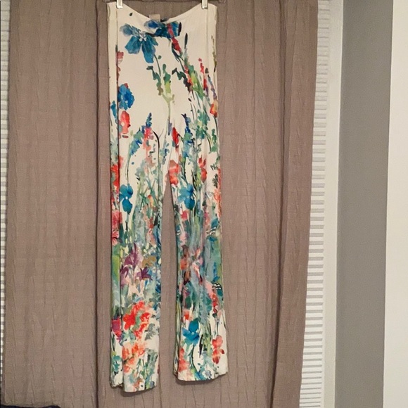 Pants - Picture 2 of 3